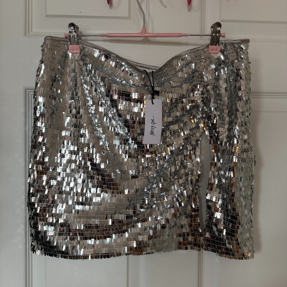 NWT Nasty Gal Silver Sequin Mini Skirt Size 10